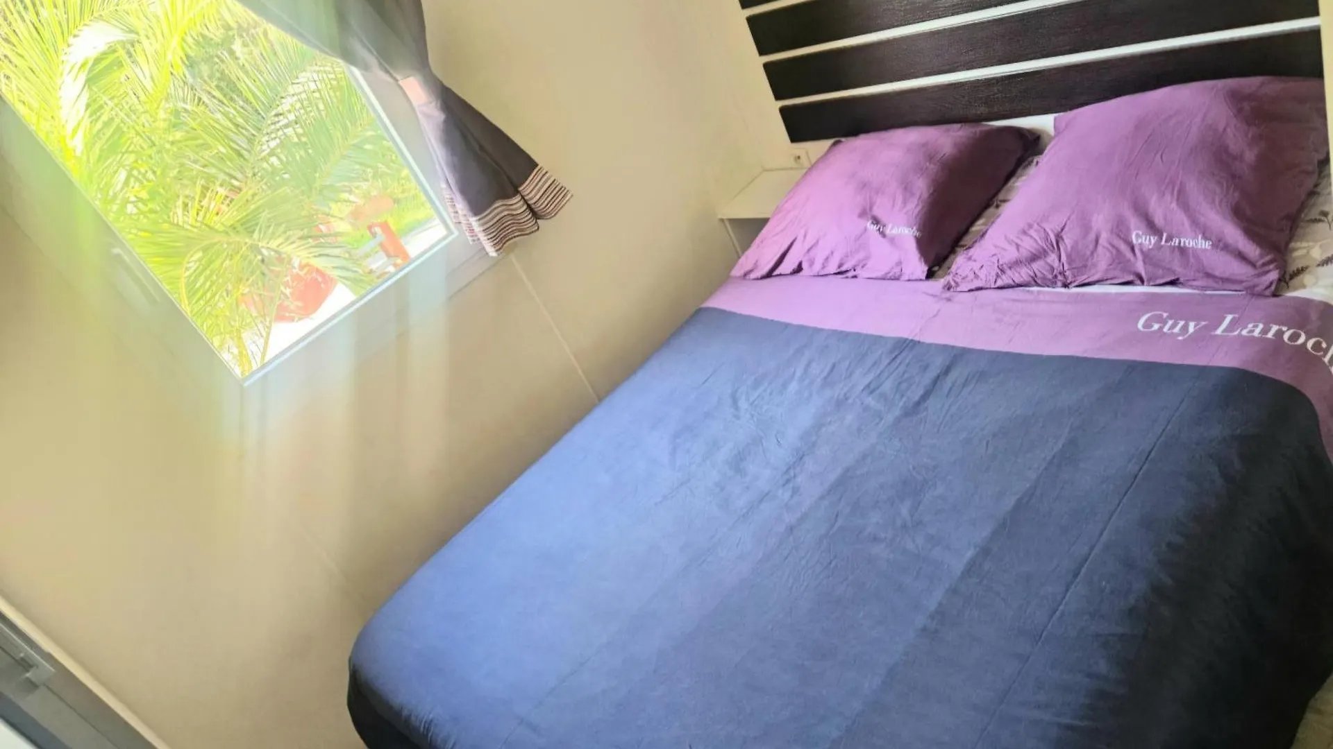 Campsite Mobil Home Climatise 6P Camping Les Cigales Au Muy Le Muy